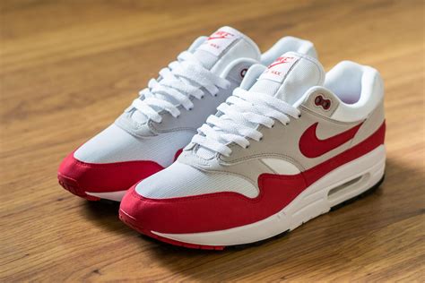 nike air max 1 sneakers.